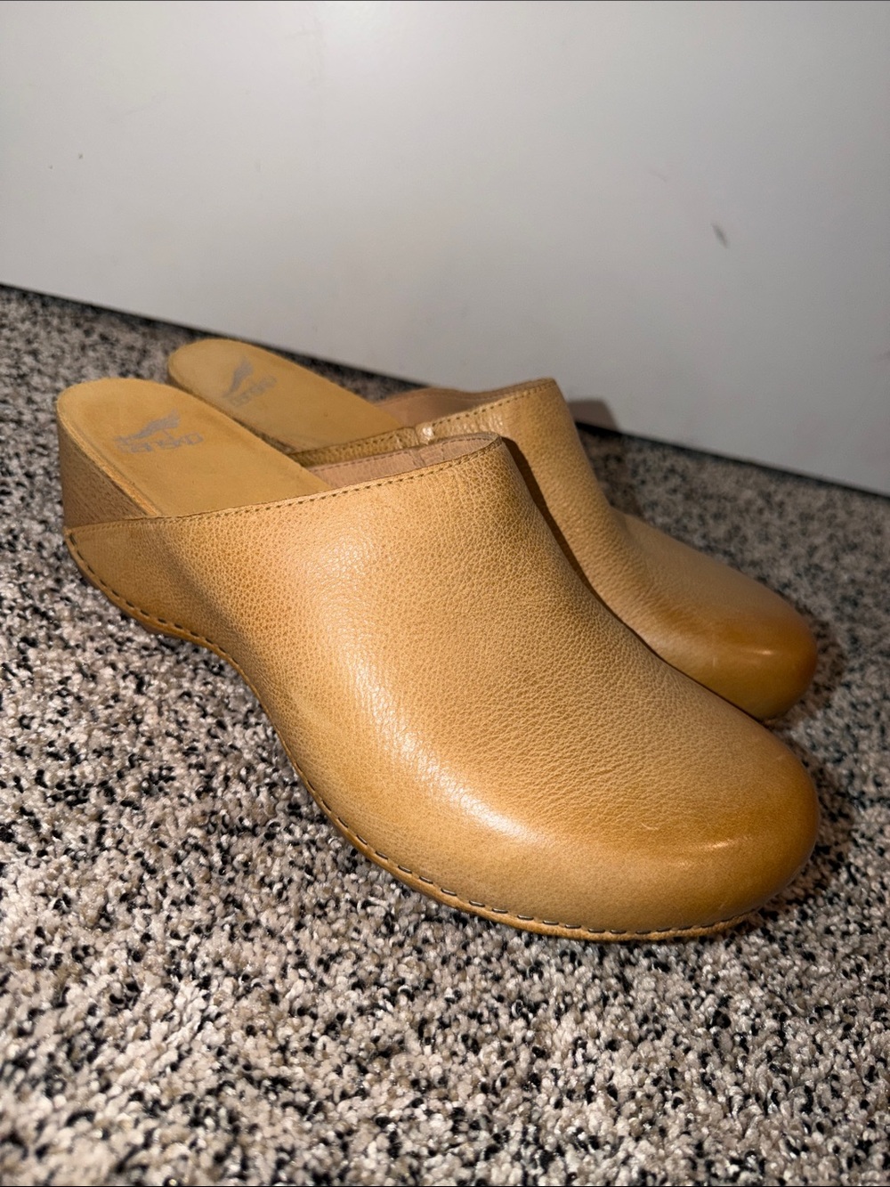 Dansko Talulah Tan Leather Mules Clogs Women’s Size 42 - Picture 2 of 8